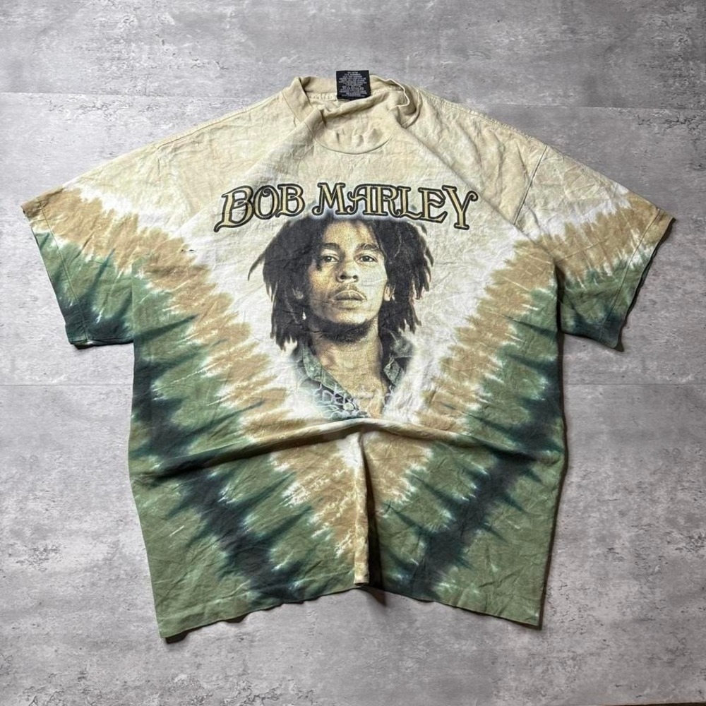 Y2K Vintage 90s Oversized Bob Marley X Zion Songs of Freedom Tie-Dye Graphic Tee